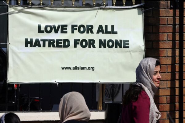 Former UK minister warns of rising Islamophobia in UK politics and media