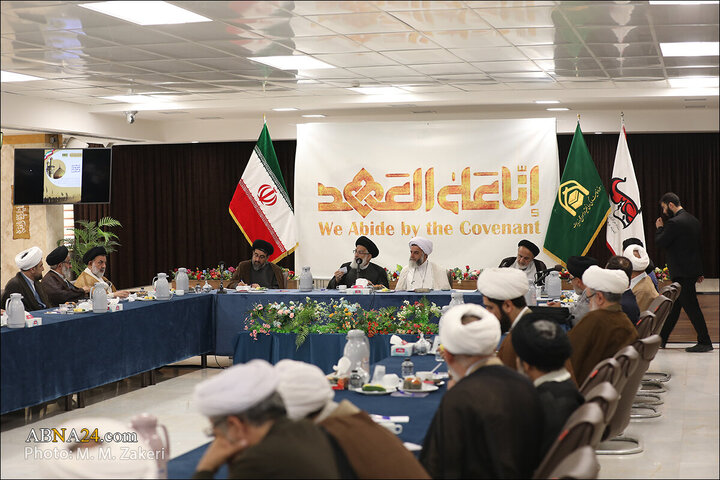 Photos: Pre-session of International Conference on "Arbaeen, Spirituality and Islamic Authority" held in Qom
