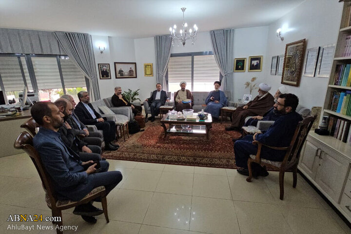 Photos: Ayatollah Ramazani meets with Chairman of AhlulBayt Ulema Council of Senegal