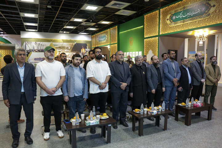 Photos: Crystal Simorgh for Best Film at Fajr Festival donated to Astan Quds Razavi