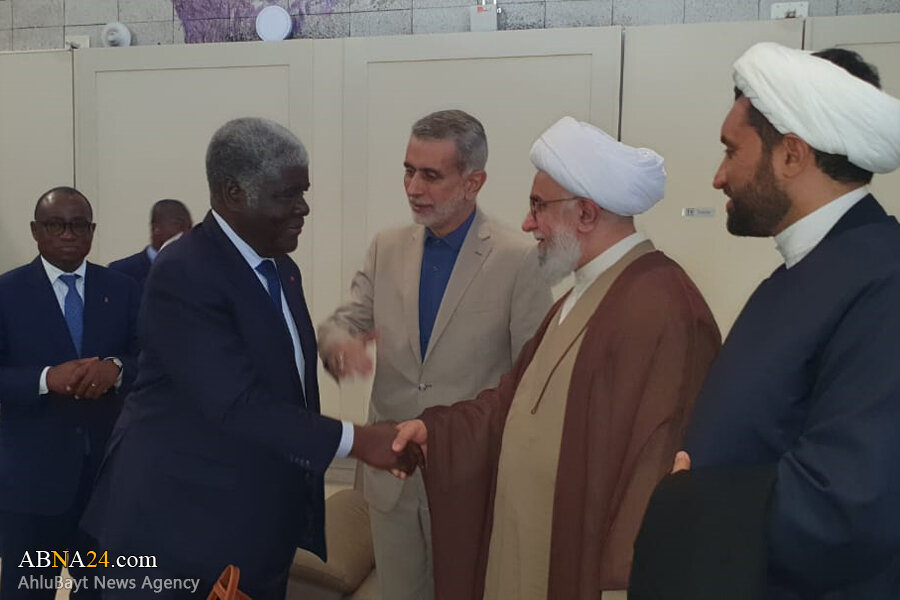 دبیرکل مجمع جهانی اهل‌بیت(ع) وارد کشور ساحل عاج شد/ دیدار آیت‌الله رمضانی با نخست‌وزیر ساحل عاج
