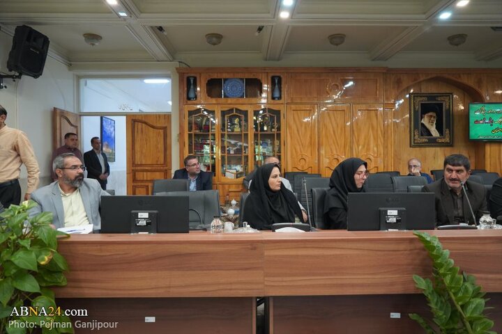 نشست شورای ترویج و توسعه فرهنگ ایثار و شهادت استان اصفهان