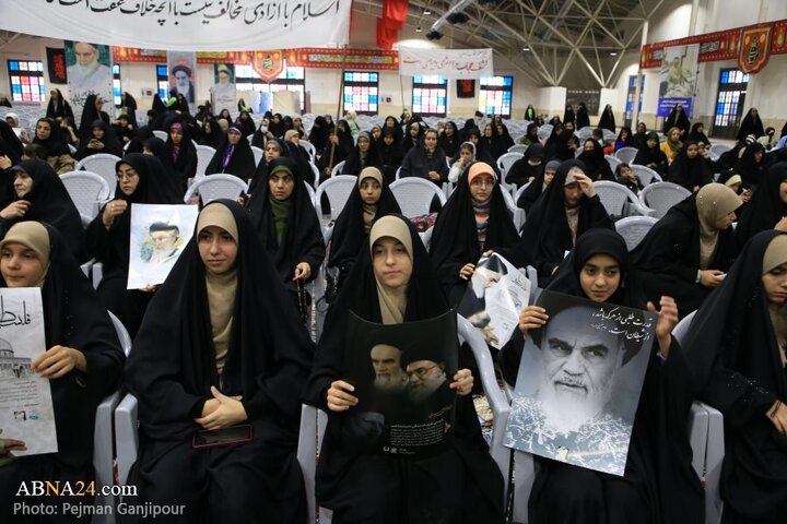 Photos: Commemoration ceremony for 36th demise anniversary of Imam Khomeini held in Isfahan