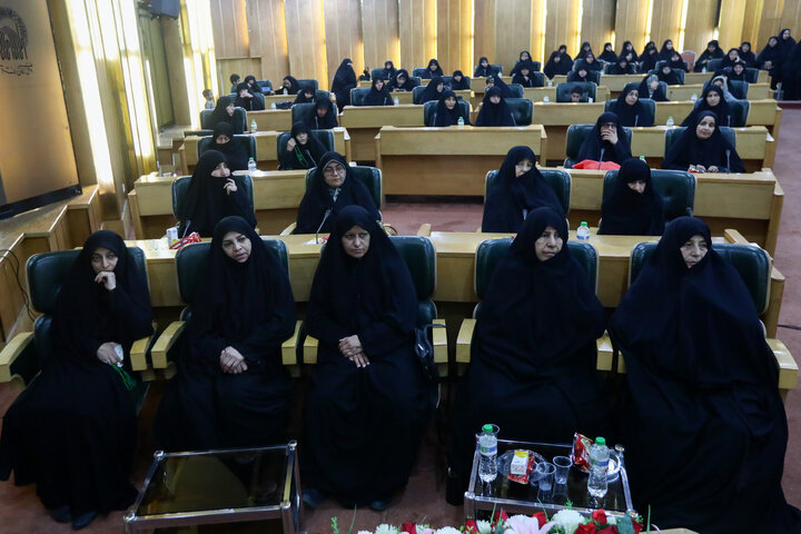 Photos: Astan Quds Razavi holds scholarly session on media activism