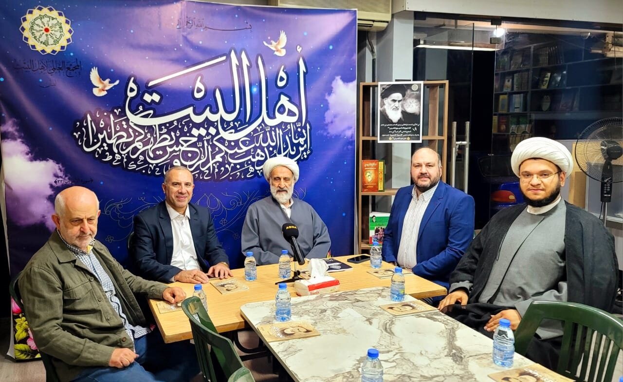 برگزاری شب شعر به مناسبت سالگرد ارحال امام خمینی(ره) در پایتخت لبنان + تصاویر