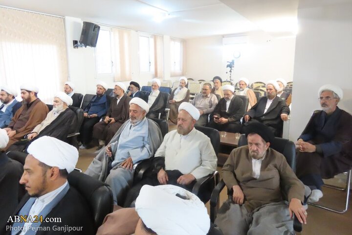مراسم گرامیداشت حماسه ۱۵ خرداد در بسیج اساتید حوزه علمیه استان اصفهان
