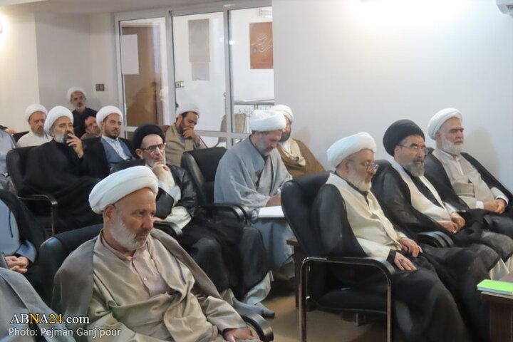 مراسم گرامیداشت حماسه ۱۵ خرداد در بسیج اساتید حوزه علمیه استان اصفهان