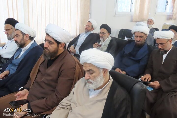 مراسم گرامیداشت حماسه ۱۵ خرداد در بسیج اساتید حوزه علمیه استان اصفهان