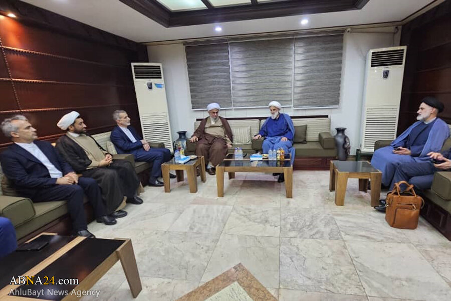 Ayatollah Ramazani Stresses Youth Education in Meeting with Officials of Lady Zahra (a.s.) Complex in Côte d’Ivoire