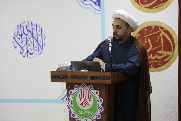 Photos: Eid al-Adha prayers performed at Kawsar Cultural Center, Istanbul, Türkiye