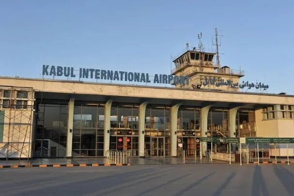 Clashes erupt between Afghan interim forces, ISIL near Kabul Airport