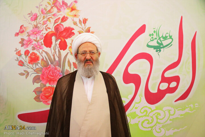 Photos: Imam Hadi birth anniversary, turban-wearing ceremony held in Qom