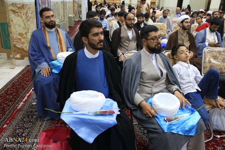 آیین عمامه گذاری طلاب حوزه علمیه اصفهان