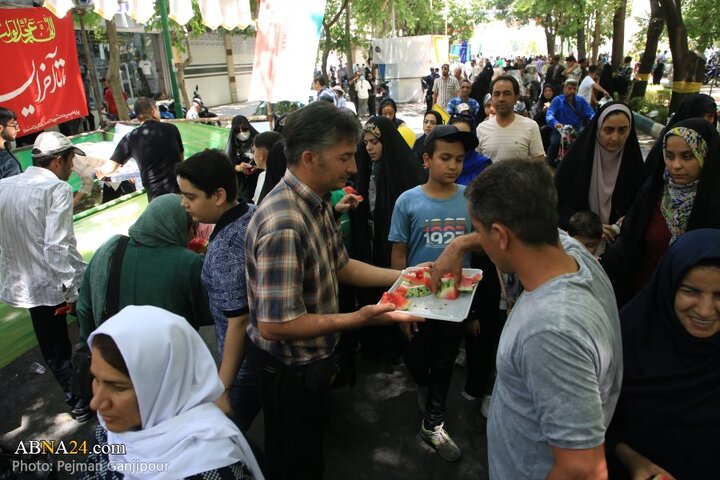 راهپیمایی و مهمانی کیلومتری عید غدیر در شهر اصفهان