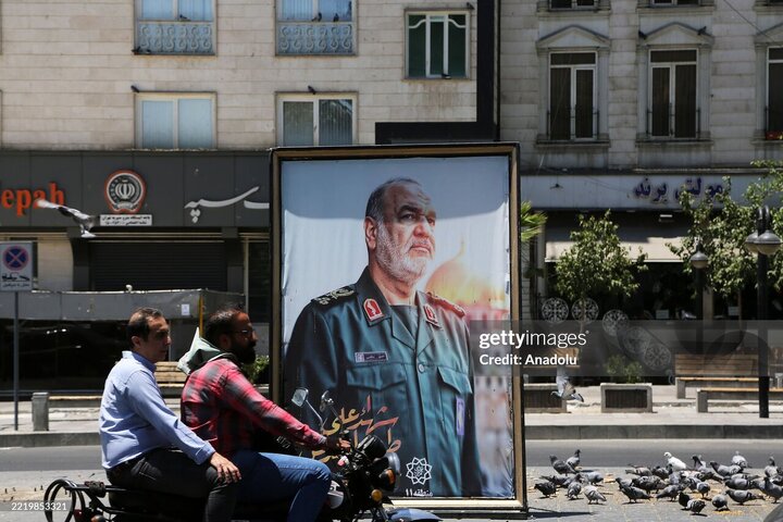 Photos: Pictures of martyred IRGC commanders in main squares of Tehran