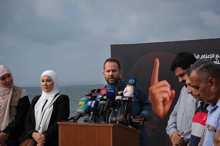 Photos: Lebanese media activists gather to condemn Israeli attack on IRIB
