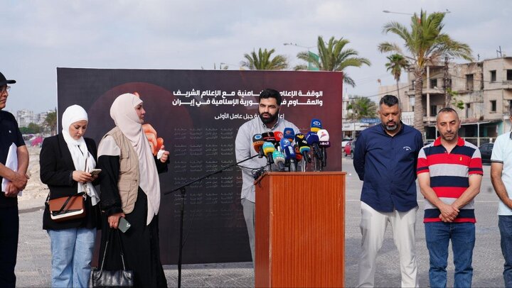Photos: Lebanese media activists gather to condemn Israeli attack on IRIB
