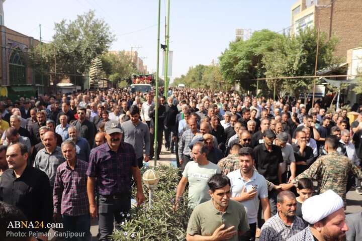تشییع پیکر ۵ شهید حملات رژیم صهیونیستی در اردستان اصفهان