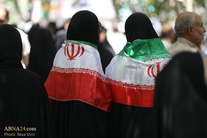 Photos: Funeral ceremony of 5 martyrs of Zionist regime's attacks on "Wrath and Victory" rally in Qom - 2