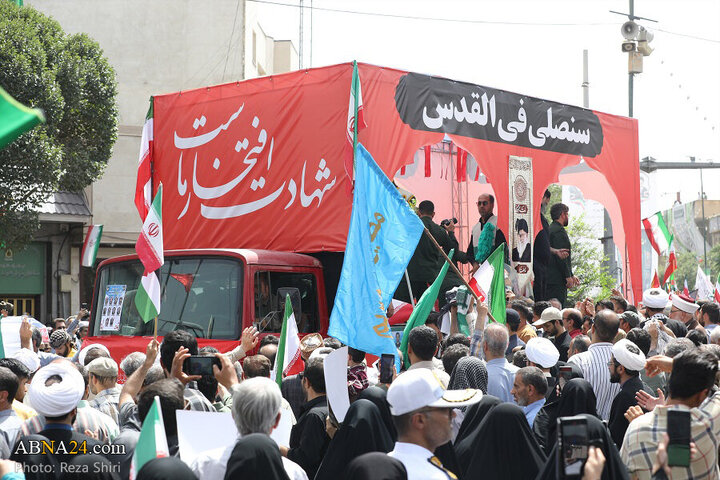Photos: Funeral ceremony of 5 martyrs of Zionist regime's attacks on "Wrath and Victory" rally in Qom - 2