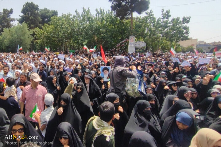 Photos: Qom people hold “Wrath and Victory” rally to condemn Israeli aggression