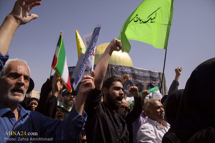 Photos: Tehran people hold “Wrath and Victory” rally
