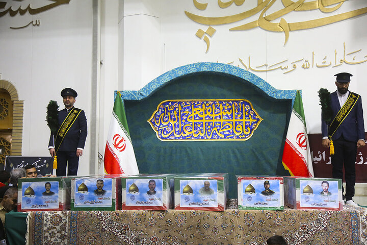Photos: People of Qom bid farewell to martyrs of Zionist regime's attacks