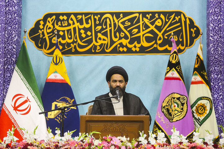 Photos: People of Qom bid farewell to martyrs of Zionist regime's attacks