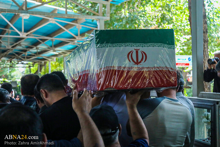 تشییع پیکر ۲ بانوی شهید حملات رژیم صهیونیستی در بهشت زهرای تهران