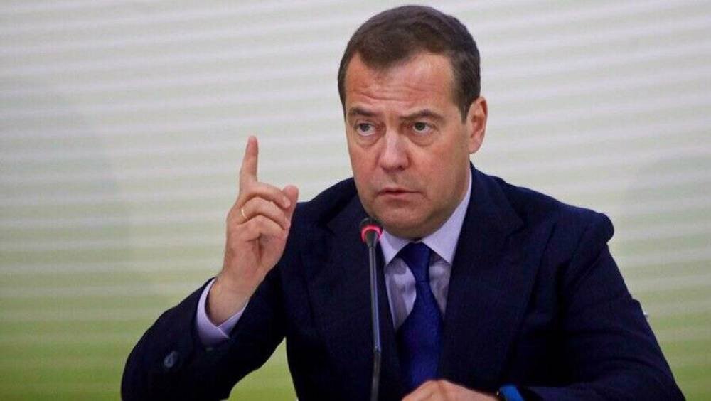 former Russian president:  Netanyahu will go, but Iran will remain