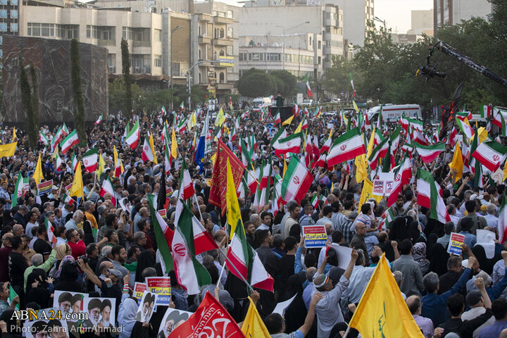 تجمع با شکوه مردم تهران در پشتیبانی از نیروهای مسلح