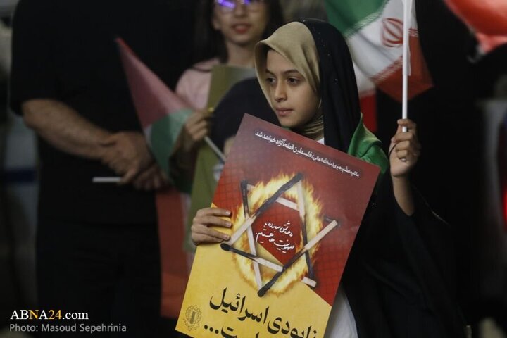 Photos: Tabriz people gather in support of Iranian Armed Forces