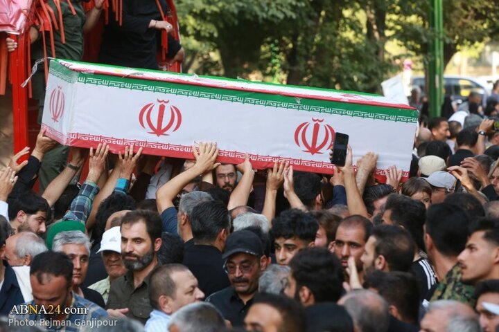 Photos: Funeral of 13 Iranian martyrs over Zionist regime attacks held in Isfahan