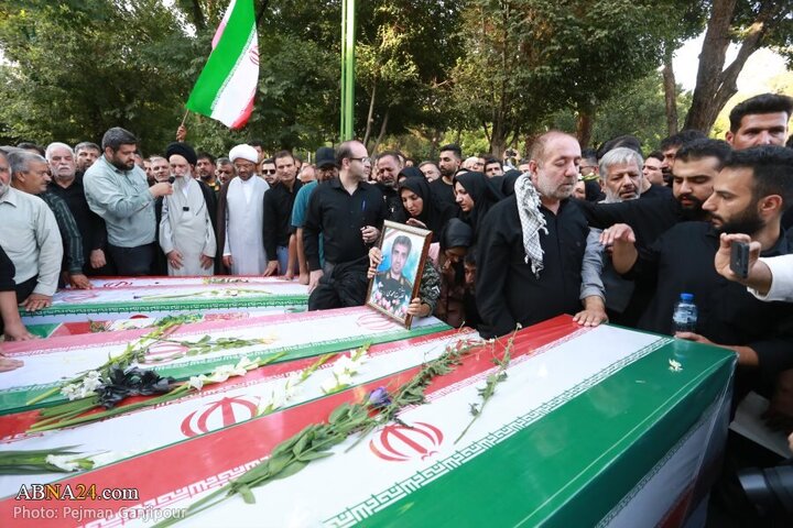 Photos: Funeral of 13 Iranian martyrs over Zionist regime attacks held in Isfahan