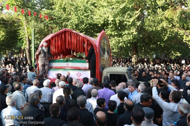 Photos: Funeral of 13 Iranian martyrs over Zionist regime attacks held in Isfahan