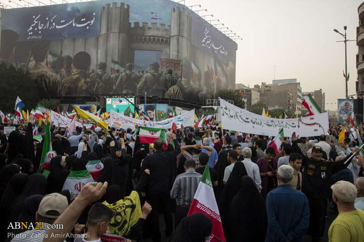Photos: Magnificent gathering of Tehran people in support of Iranian armed forces