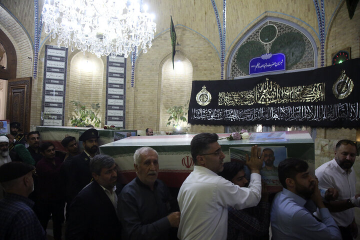 Photos: Funeral ceremony for 8 martyrs of Zionist aggression held in Qom - 3