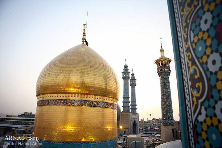 آیین تعویض پرچم گنبد حرم حضرت فاطمه معصومه(س) به مناسبت ماه محرم