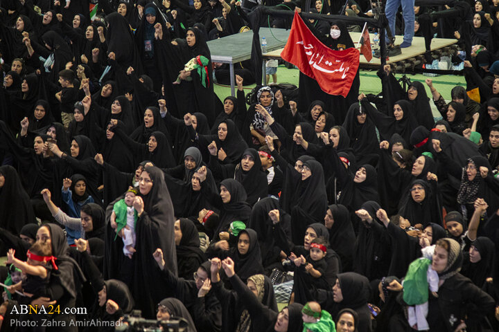 مراسم شیرخوارگان حسینی در مصلی امام خمینی(ره) شهر تهران