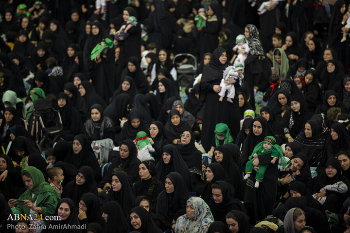 Photos: Hosseini Infants ceremony held at Imam Khomeini Mosalla in Tehran