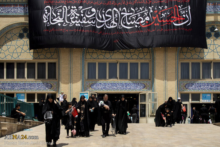Photos: Hosseini Infants ceremony held at Imam Khomeini Mosalla in Tehran