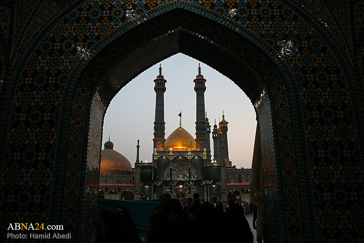 Photos: Changing flag of Hazrat Masoumeh shrine's dome ahead of Muharram