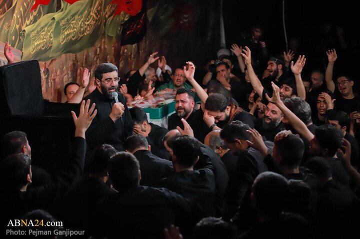 گزارش تصویری |  مراسم عزاداری دهه اول محرم در هیئت فدائیان حسین(ع)