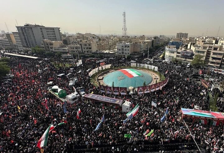 Funeral procession of martyrs of Israeli aggression kicks off in Tehran