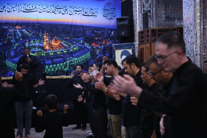 تصاویر| عزادری شب سوم محرم در حرم مطهر سیدعلاالدین حسین(ع)
