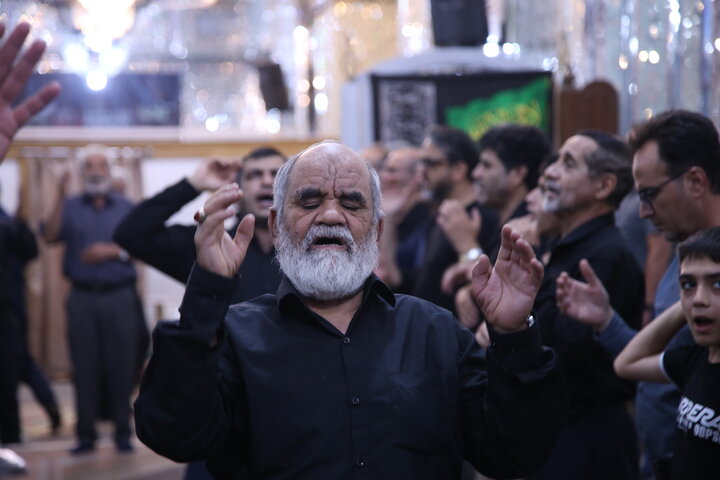 تصاویر| عزاداری شب چهارم محرم در حرم مطهر سیدعلاالدین حسین(ع)