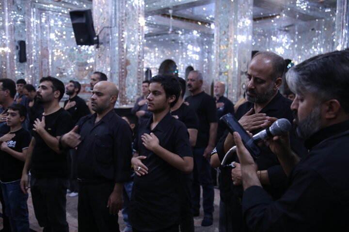 تصاویر| عزاداری شب چهارم محرم در حرم مطهر سیدعلاالدین حسین(ع)