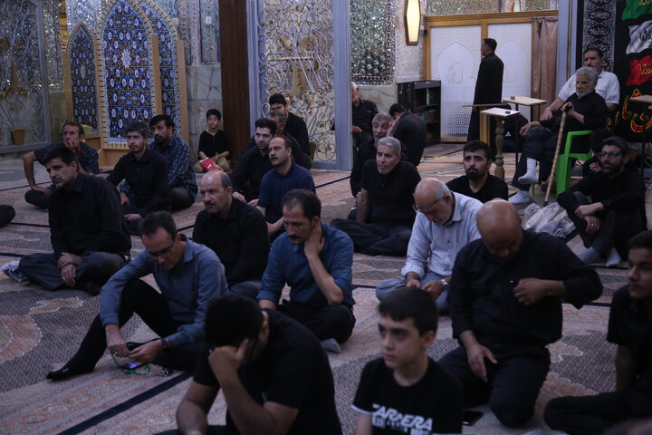 تصاویر| عزاداری شب چهارم محرم در حرم مطهر سیدعلاالدین حسین(ع)