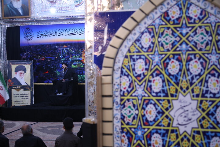 تصاویر| عزاداری شب چهارم محرم در حرم مطهر سیدعلاالدین حسین(ع)