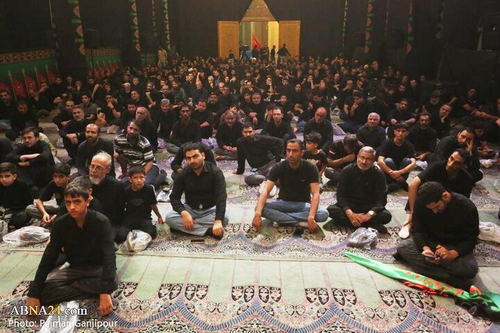 مراسم عزاداری دهه اول محرم در هیئت یادگاران امام(ره) اصفهان